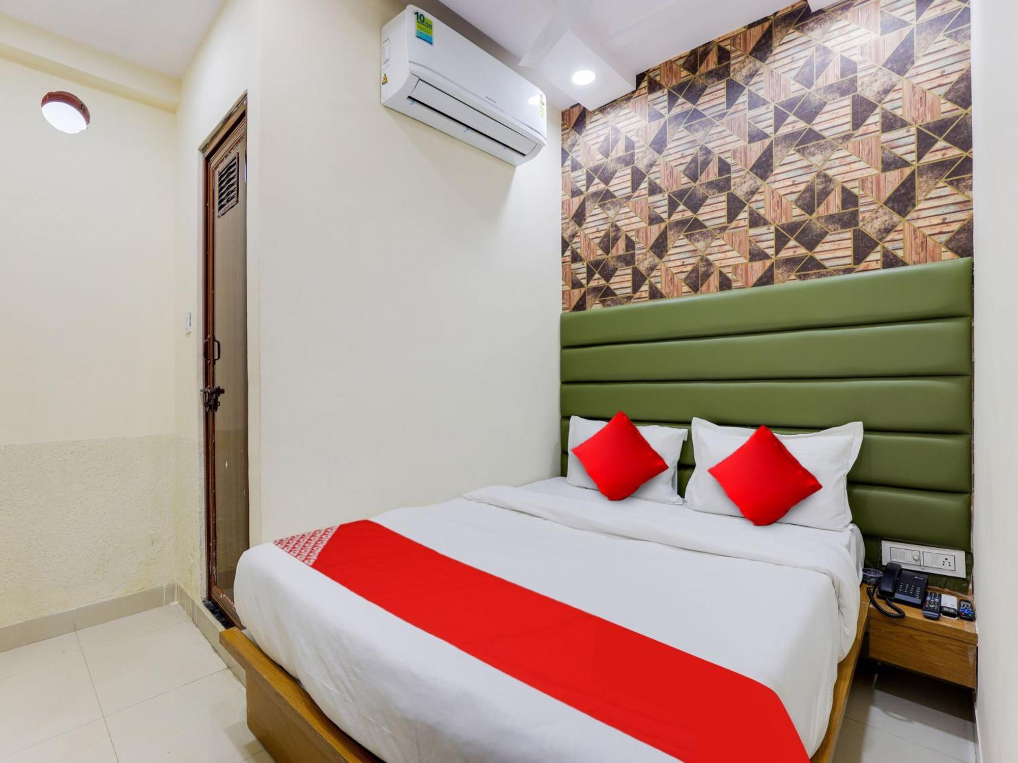 Hotel O Kb Villa Ахмедабад Екстериор снимка