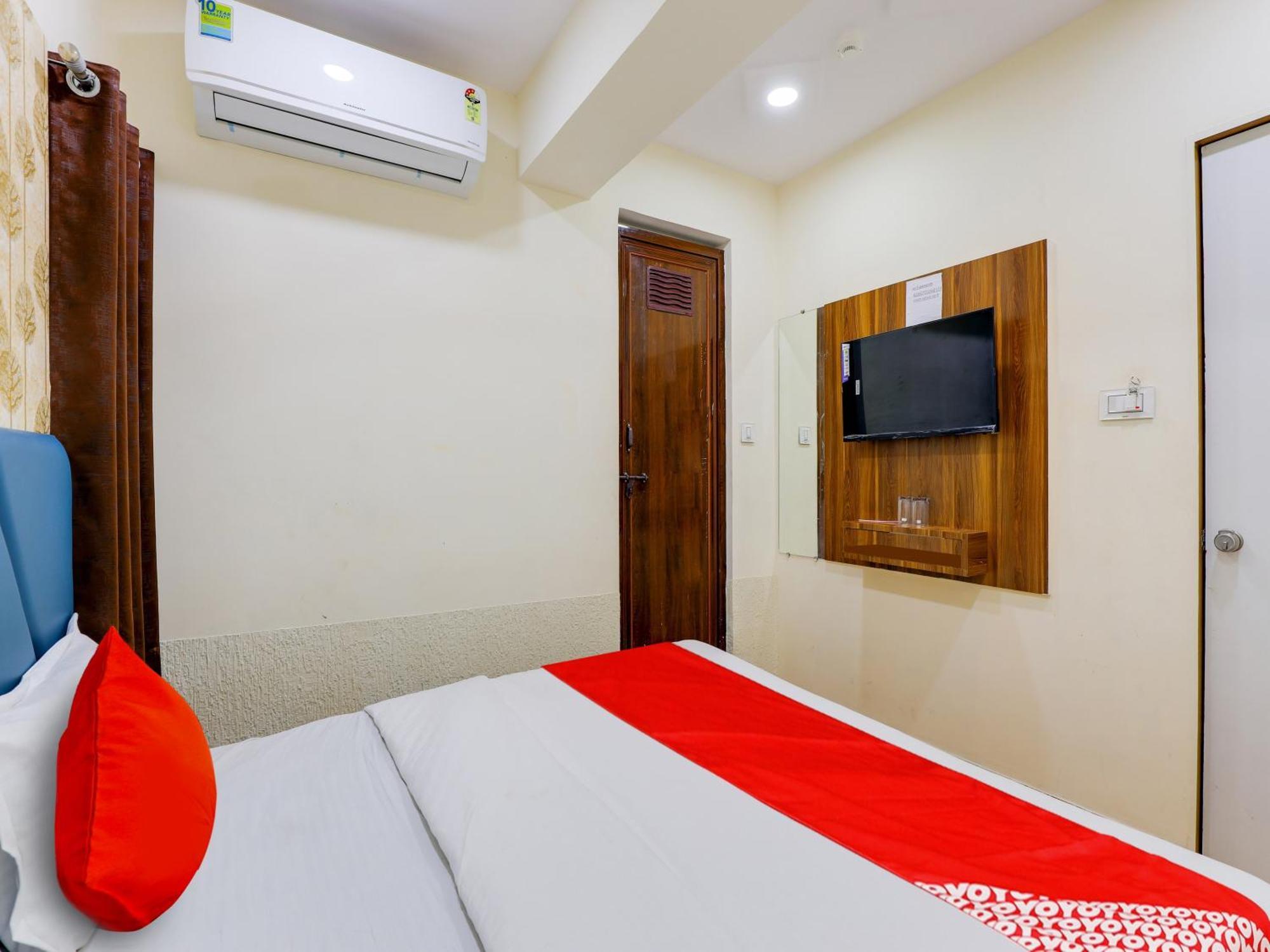 Hotel O Kb Villa Ахмедабад Екстериор снимка