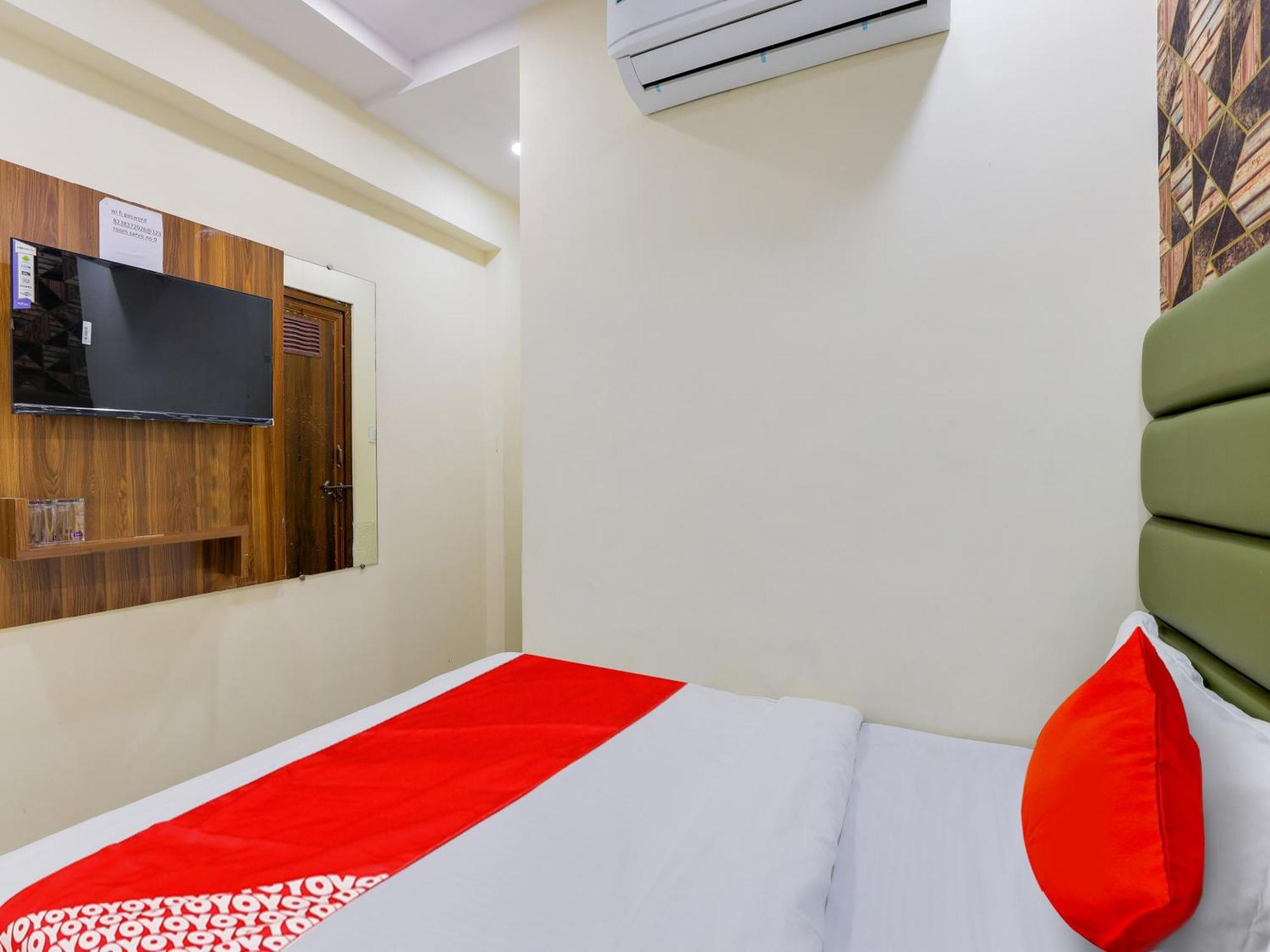 Hotel O Kb Villa Ахмедабад Екстериор снимка